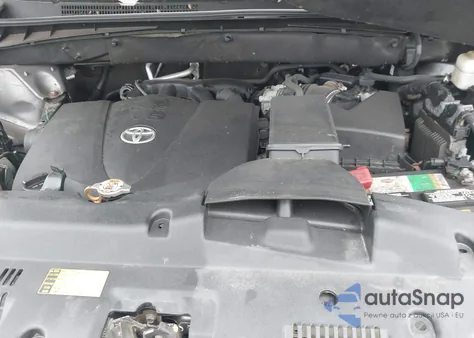 2018 Toyota Highlander Xle from USA, damaged, VIN 5TDKZRFH8JS548875